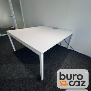 Table de réunion blanche 4-6 personnes avec trappe