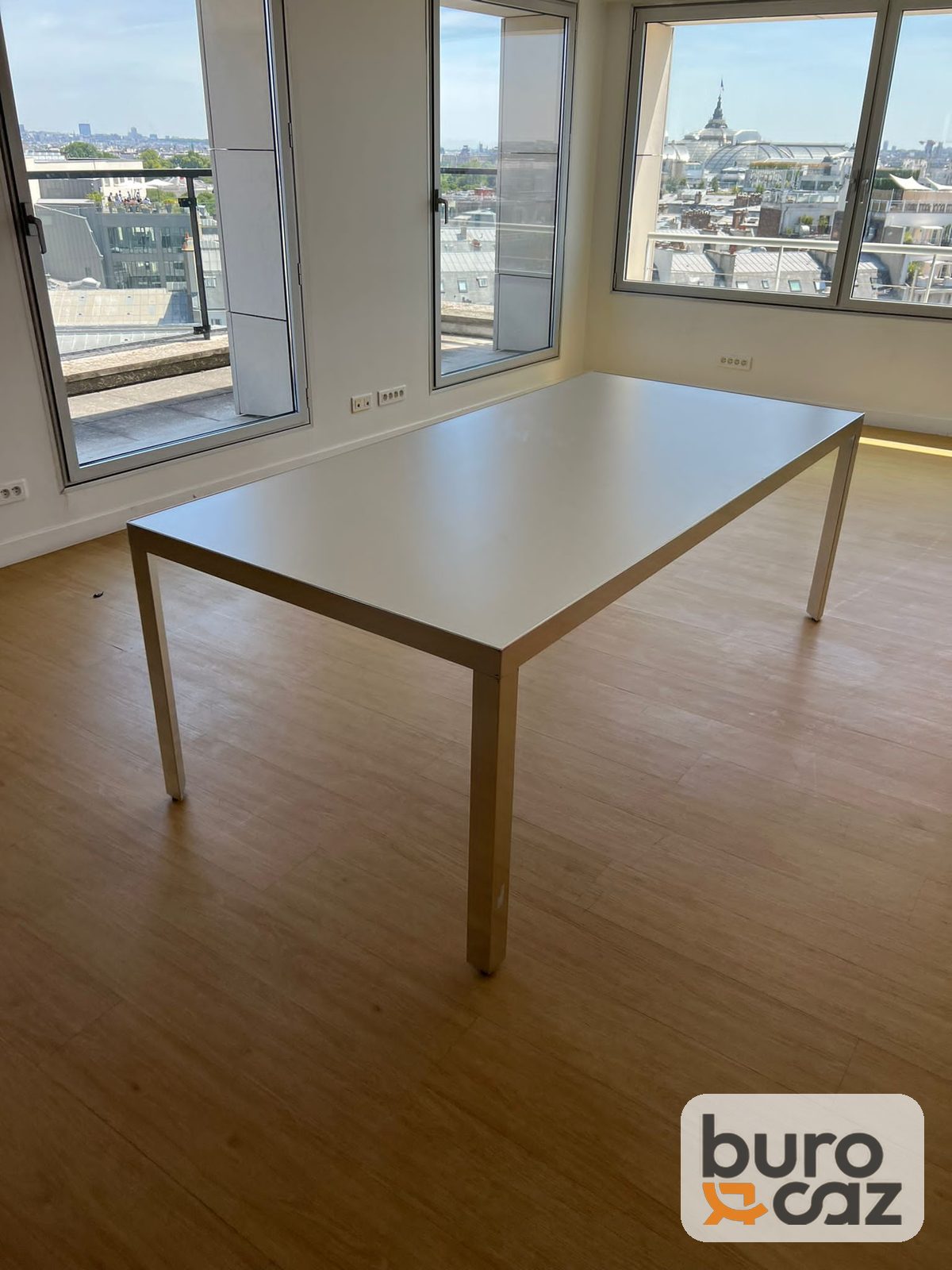 Table de réunion blanche cadre aluminium — photo 8