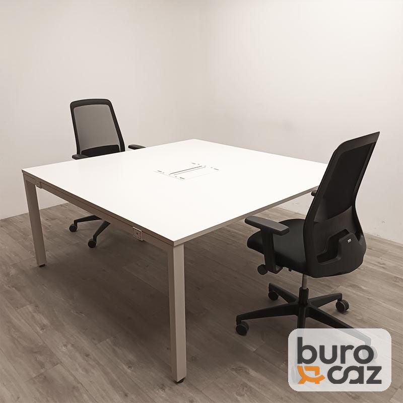 Table de réunion carrée blanche pieds métal — photo 2