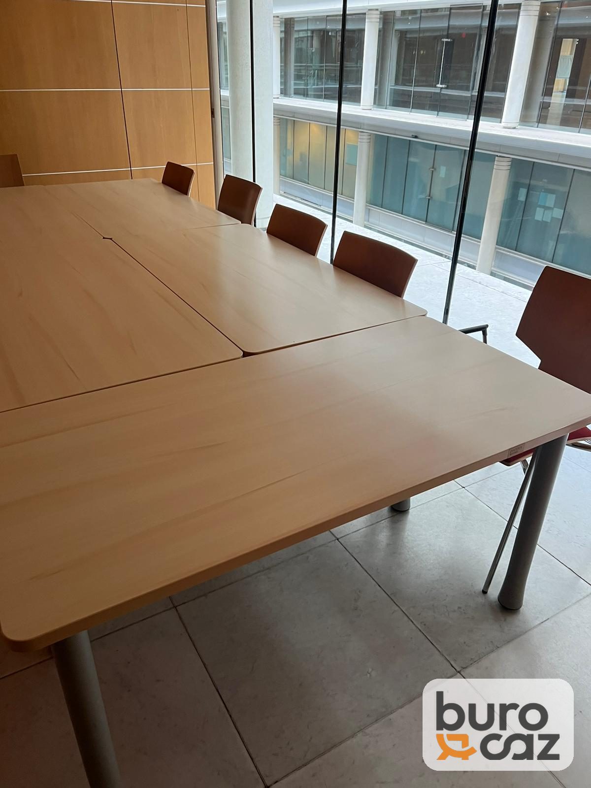 Table de réunion modulable plateau hêtre pieds gris