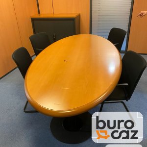 Table de réunion ovale hêtre pied central noir