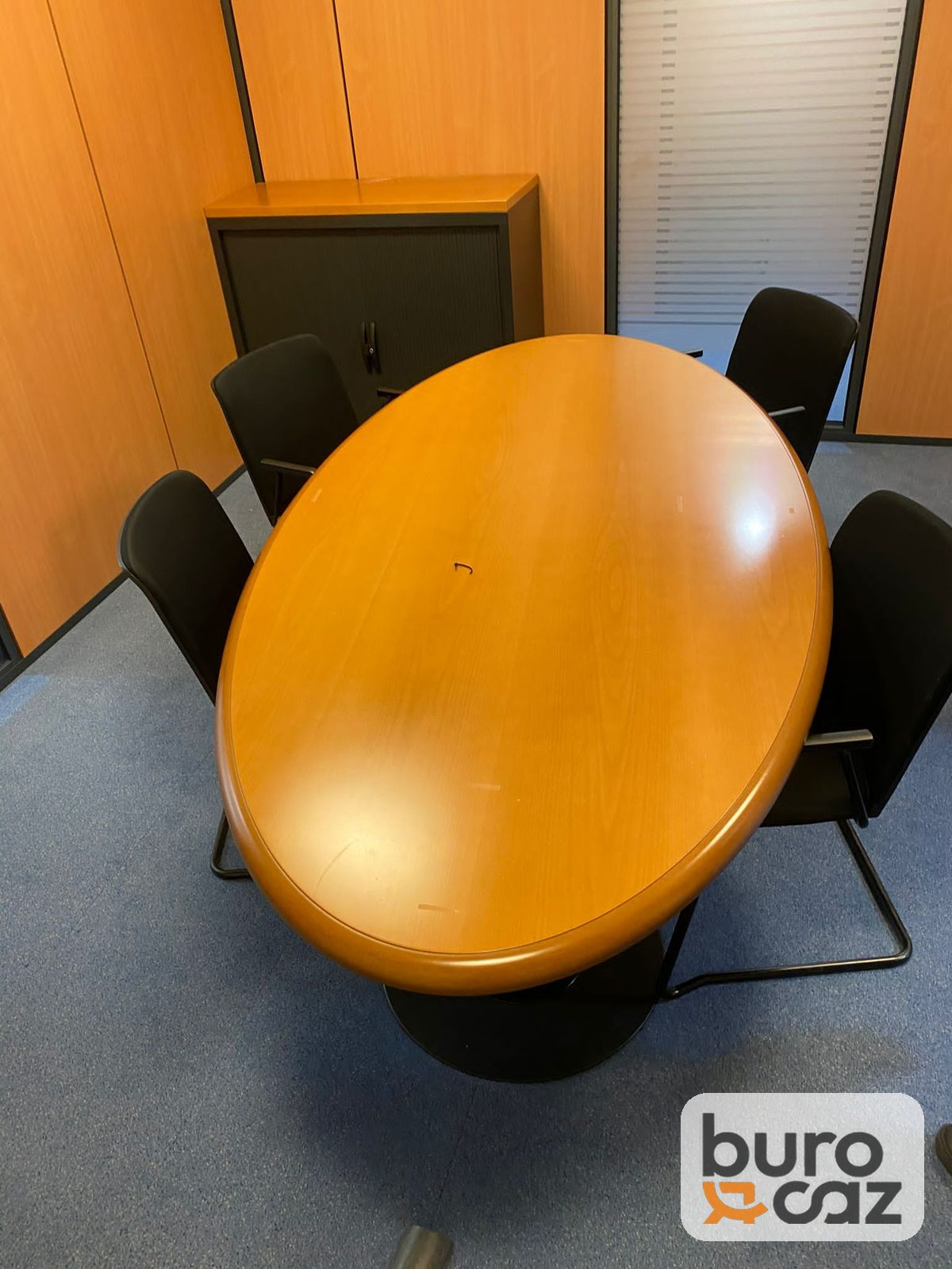 Table de réunion ovale hêtre pied central noir — photo 2