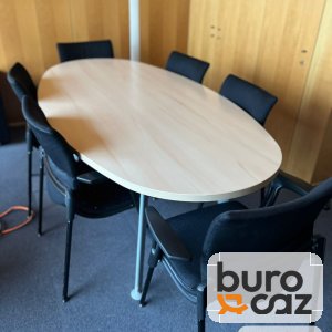 Table de réunion ovale plateau bois clair