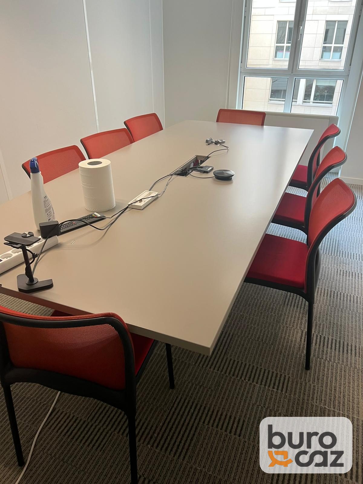 Table de réunion plateau gris taupe 8 personnes