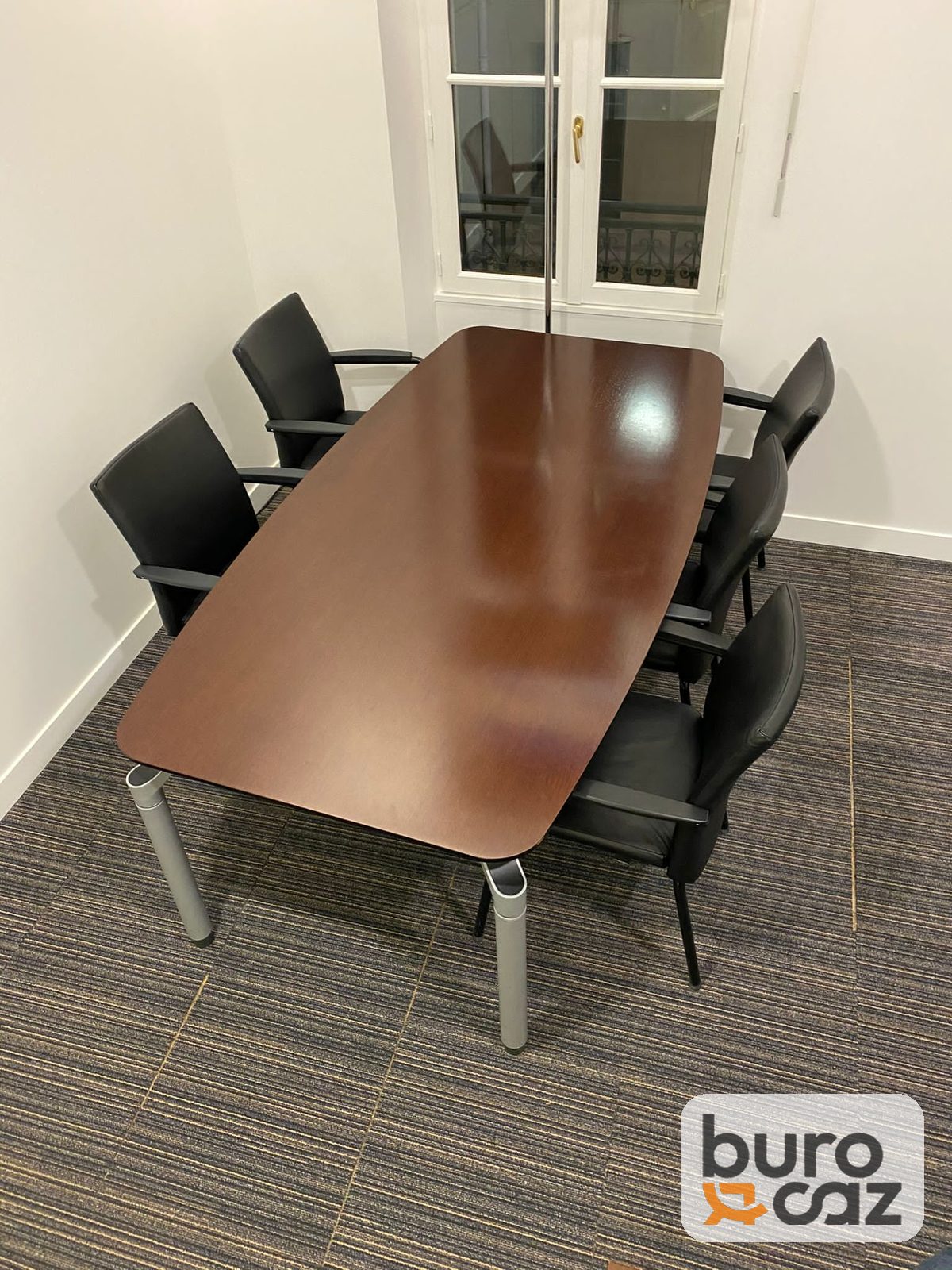 Table de réunion tonneau acajou piètement gris — photo 5