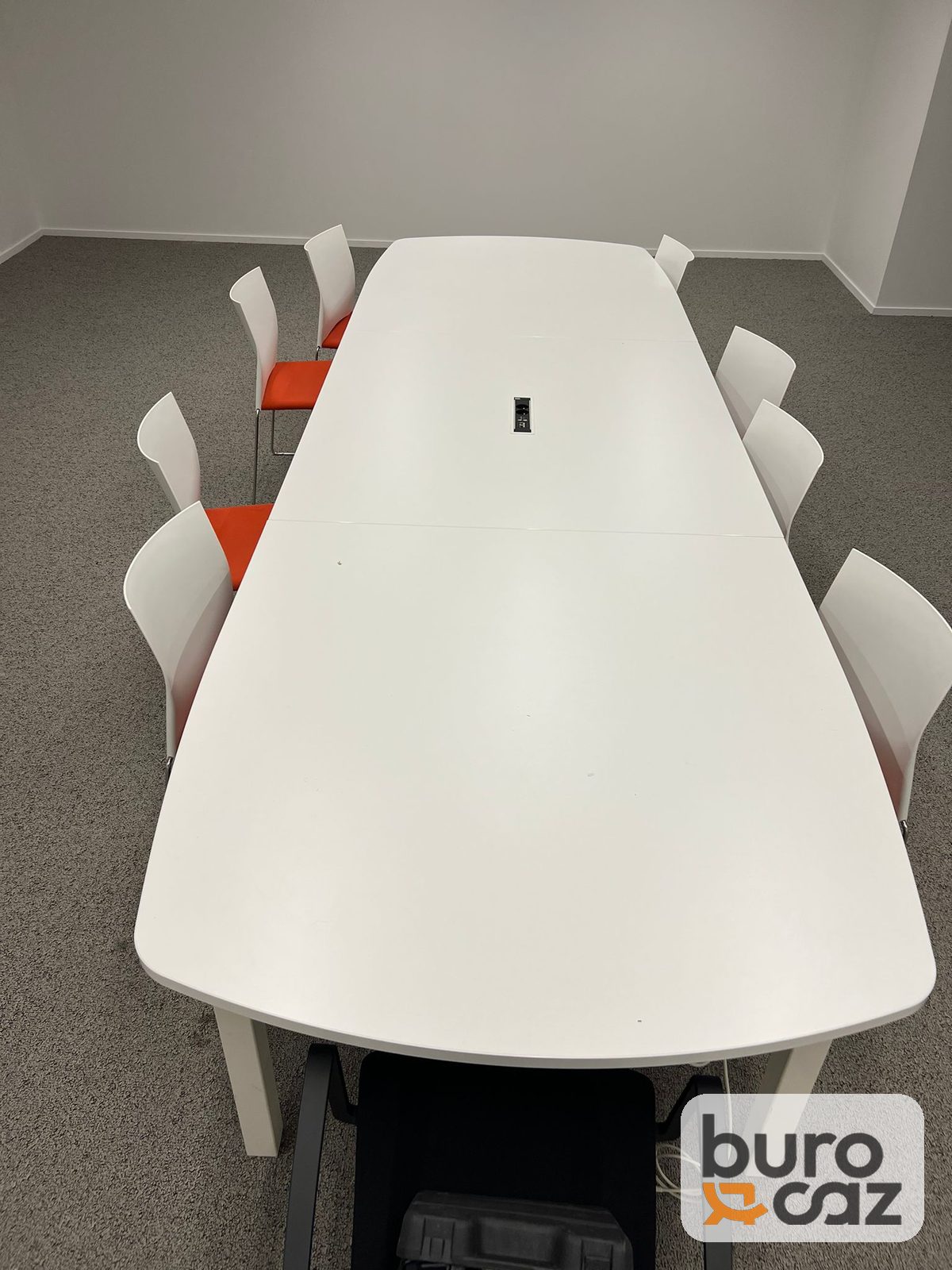 Table de réunion tonneau blanche — photo 3
