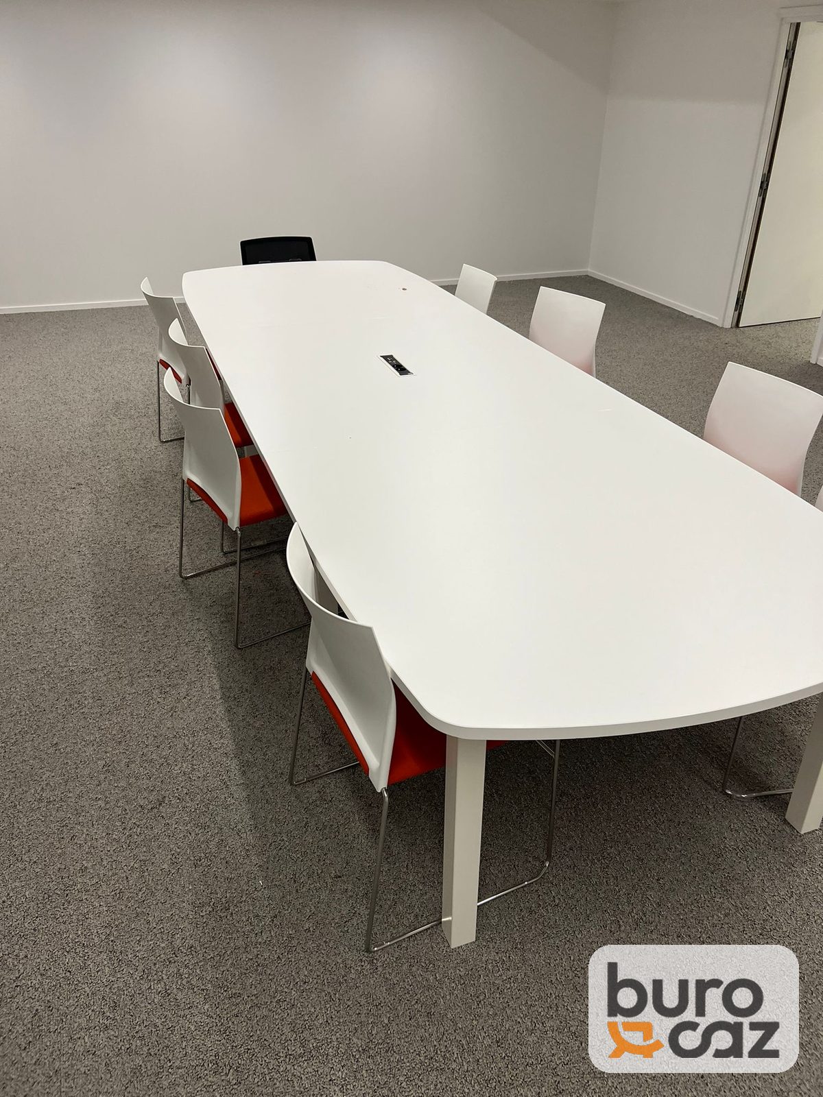 Table de réunion tonneau blanche — photo 6