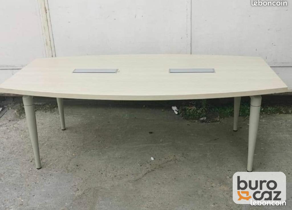 Table de réunion tonneau chêne blanchi avec 2 trappes passe-câbles — photo 2