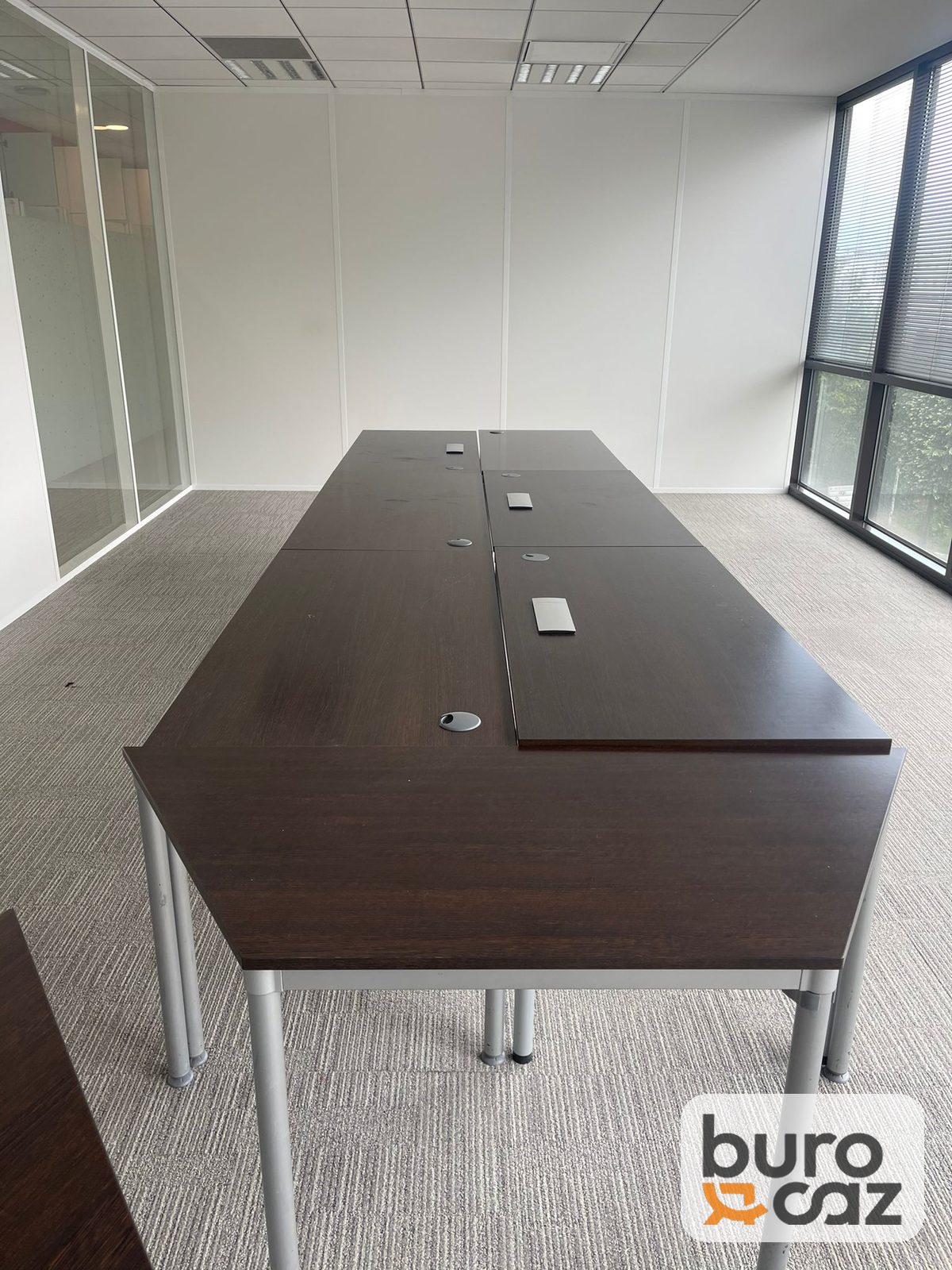 Table de réunion wengé – piètement métal — photo 6