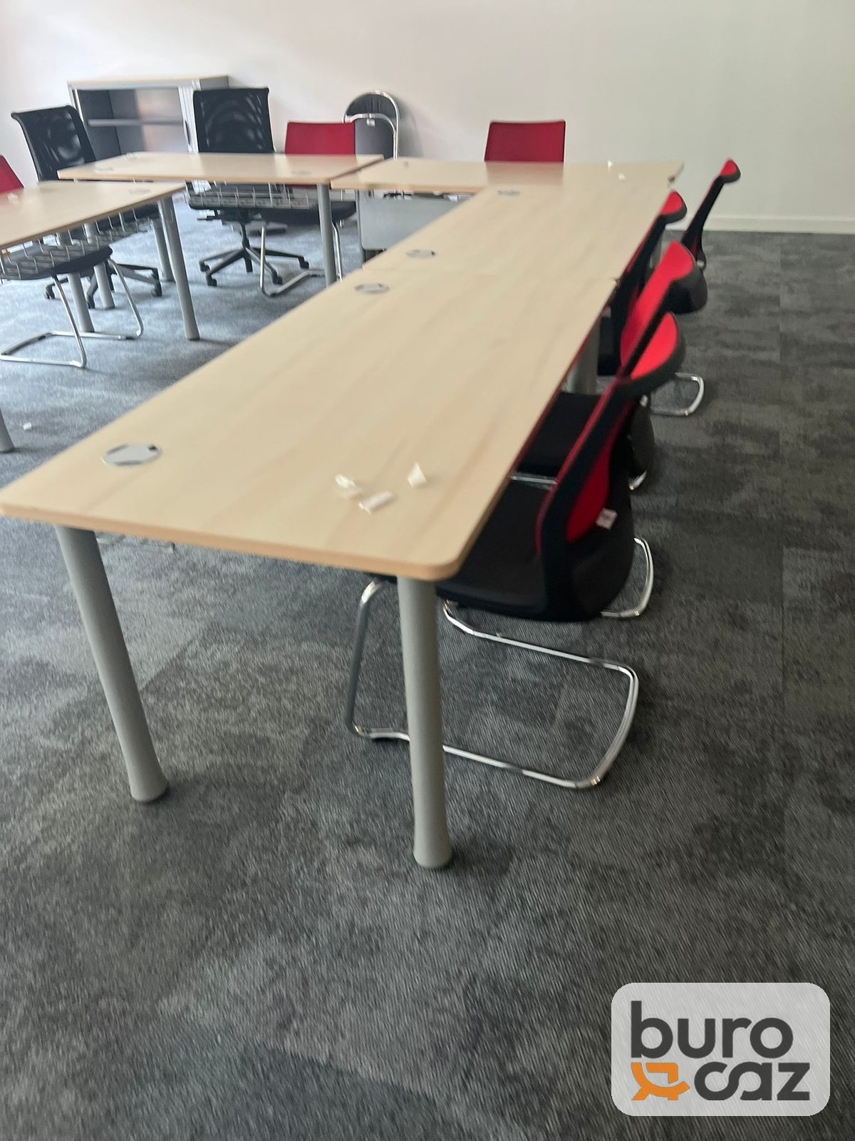 Table modulable finition érable pieds ronds