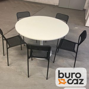 Table ronde blanche pied tulipe