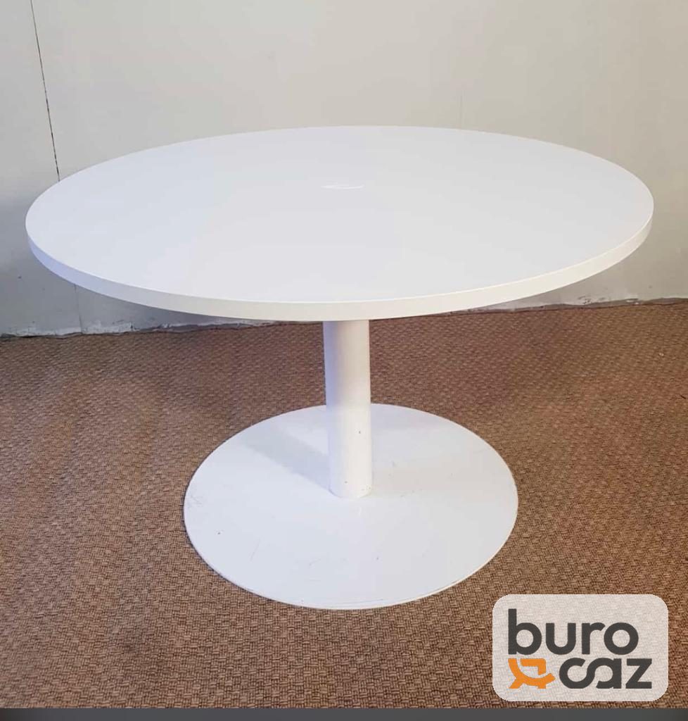 Table ronde blanche pied tulipe blanc