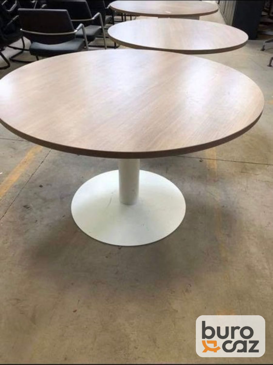 Table ronde chêne pied tulipe blanc