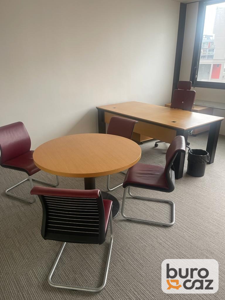 Table ronde plateau chêne pied central — photo 4