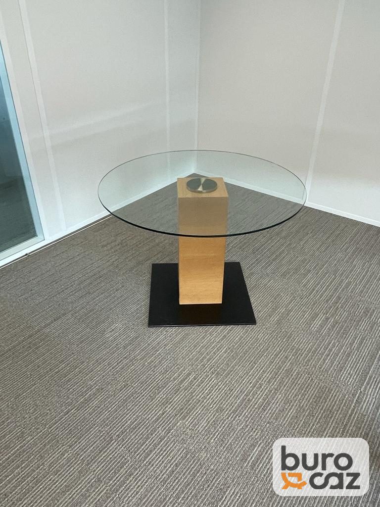 Table ronde plateau verre pied bois